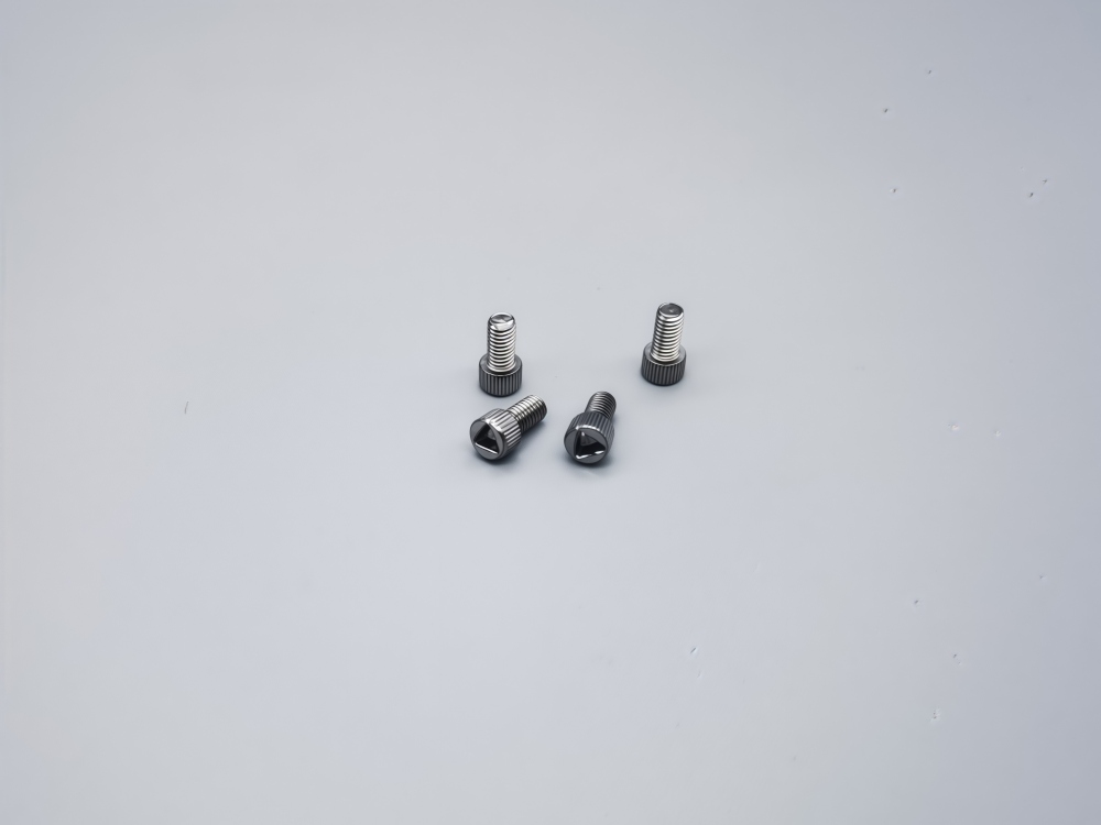 蝶形非标螺丝定制